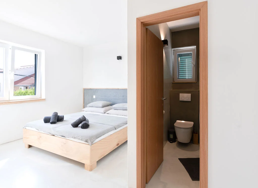 Brunac – Apt 2 – bedroom, Villa Brunac, Croatia – Pine Tree Dalmatia